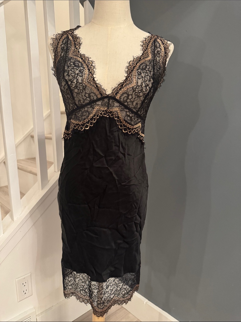 Slip dress. Lace with gold trim and Silk like material. Coquette vibes. Sz small